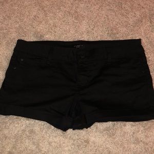 black stretchy jean shorts